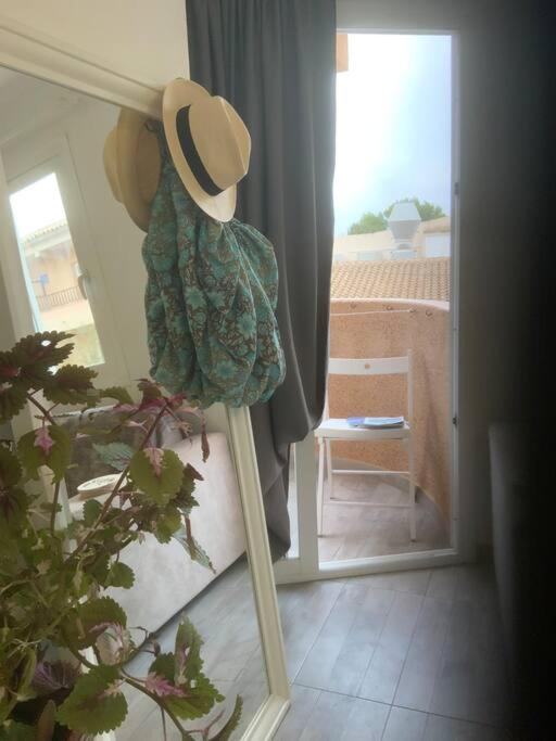 Es Pujols Isla De La Calma Appartement Buitenkant foto